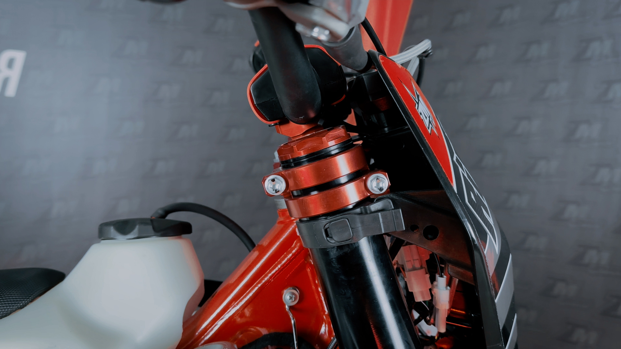 C0140.00_06_30_17.Still027